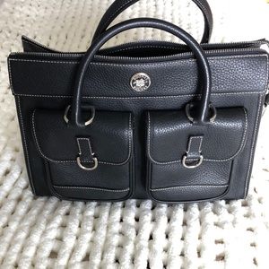 Vintage Dooney & Bourke large black pebble texture tote. 13 1/2 x 11 in. EUC